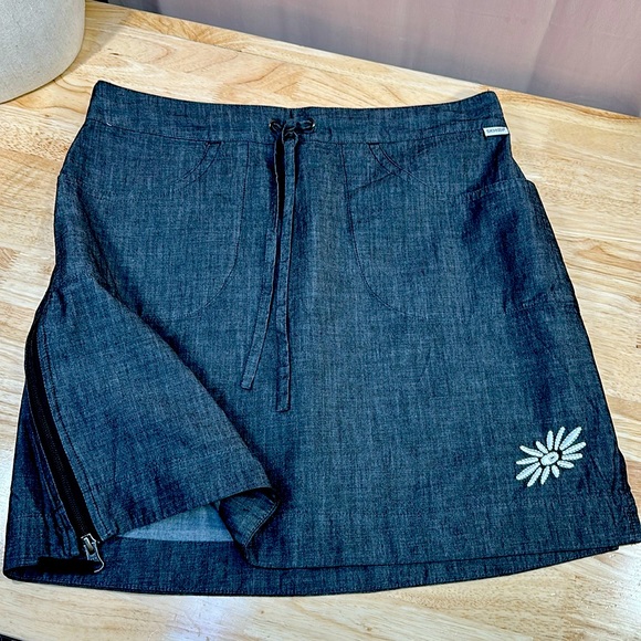 Skhoop Samira Cotton/BambooMini Drawstring Side Zip Skirt - Picture 9 of 9